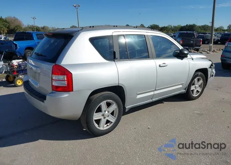 2010 Jeep Compass Sport from USA, damaged, VIN 1J4NT4FB8AD558308